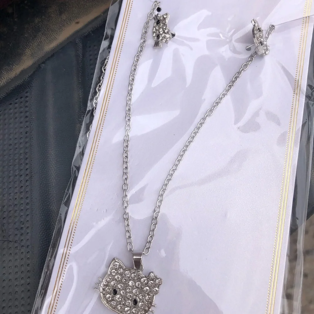Hello kitty jewelry - Picture 1 of 10